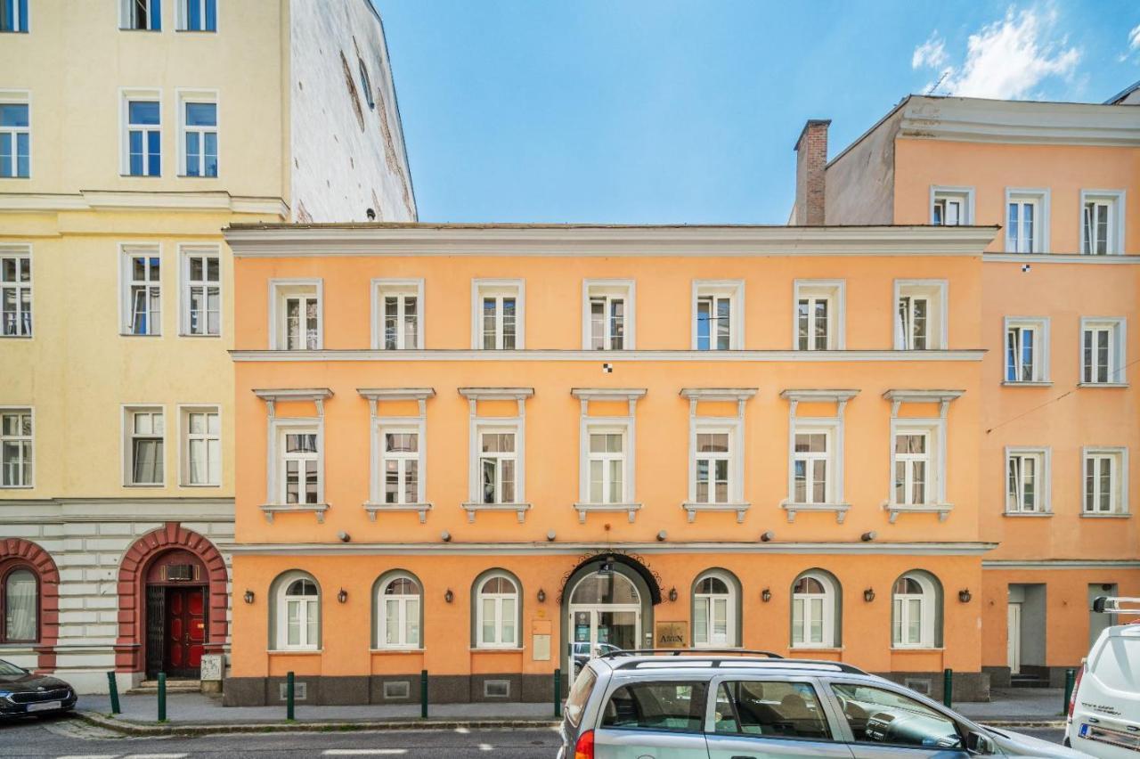 Self-Check-In Hotel Adlon 비엔나 외부 사진