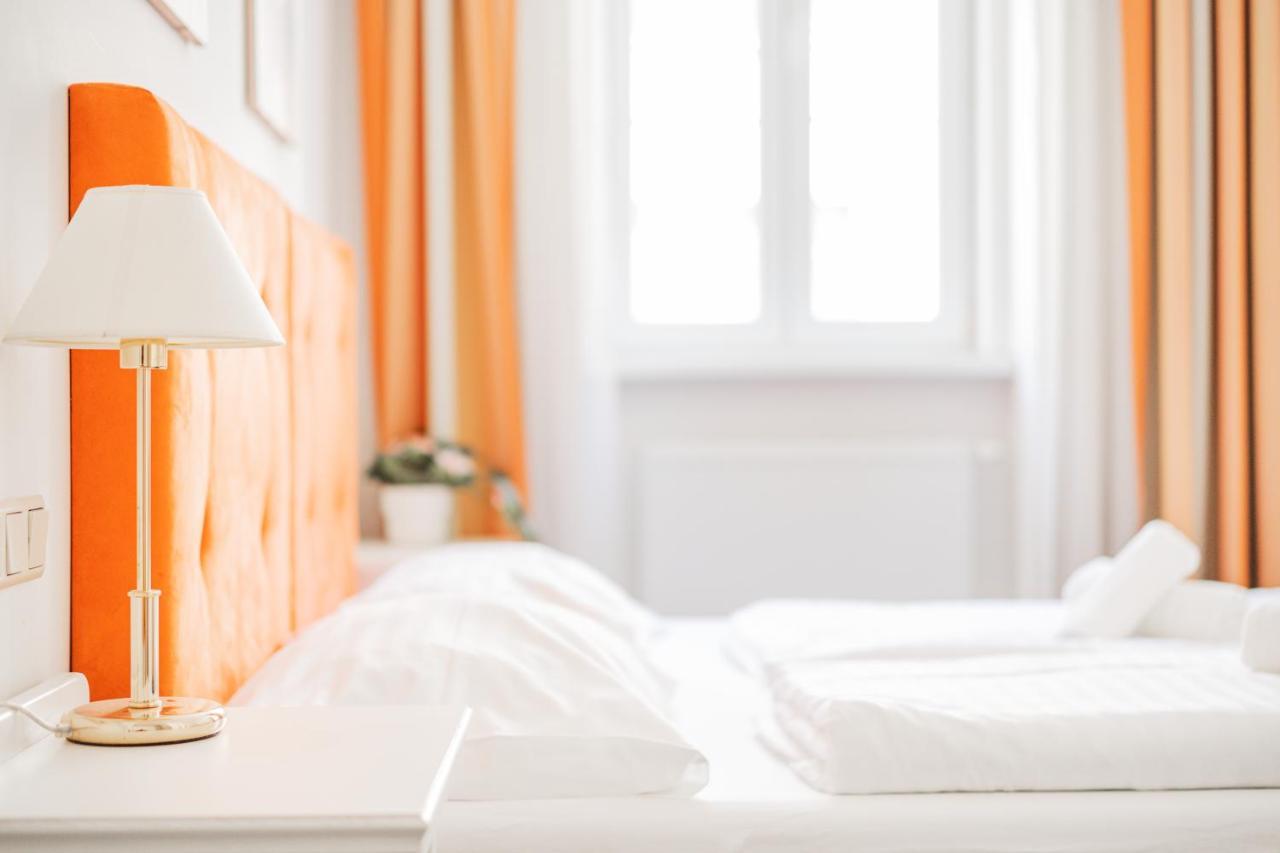 Self-Check-In Hotel Adlon 비엔나 외부 사진