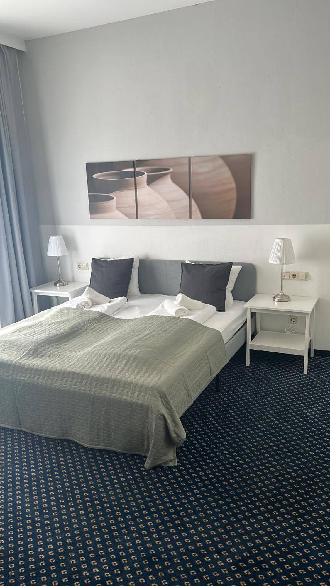 Self-Check-In Hotel Adlon 비엔나 외부 사진